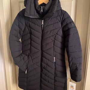 DKNY Women’s Black Puffer Coat